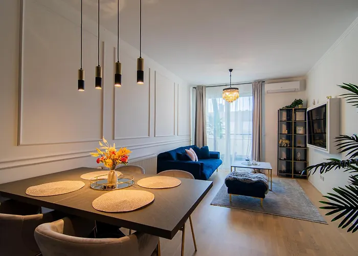 Flexible Selfcheckins 66 - Zagreb - Loggia - 80M2 - New - Luxury - Garage - 2 Bedrooms