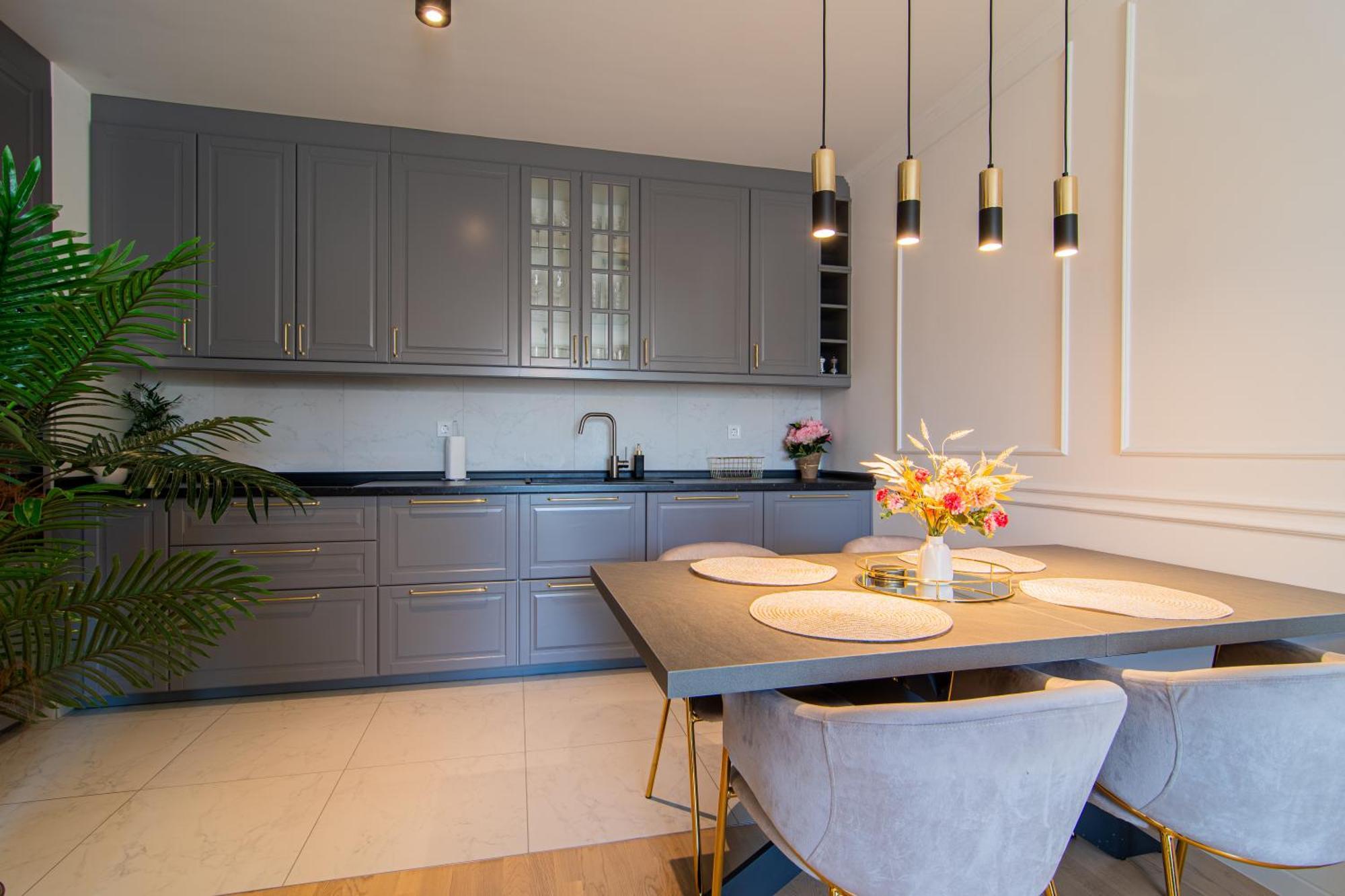 Flexible Selfcheckins 66 - - Loggia - 80m2 - New - Luxury - Garage - 2 Bedrooms Zagreb
