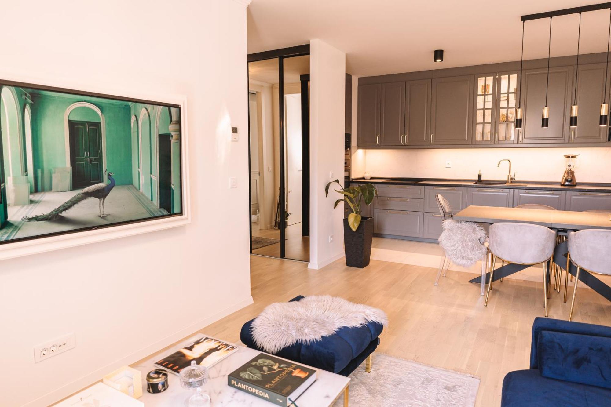 Flexible Selfcheckins 66 - - Loggia - 80m2 - New - Luxury - Garage - 2 Bedrooms